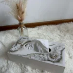 chustecznik geode 1 biało-złoty