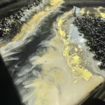obraz 7 – geode – czarno-biało-złoty 35x50cm