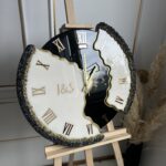 zegar 60cm nieregularny czarno-biały z personalizacją