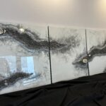Obraz z żywicy z naturalną geodą kwarcową 180x70cm